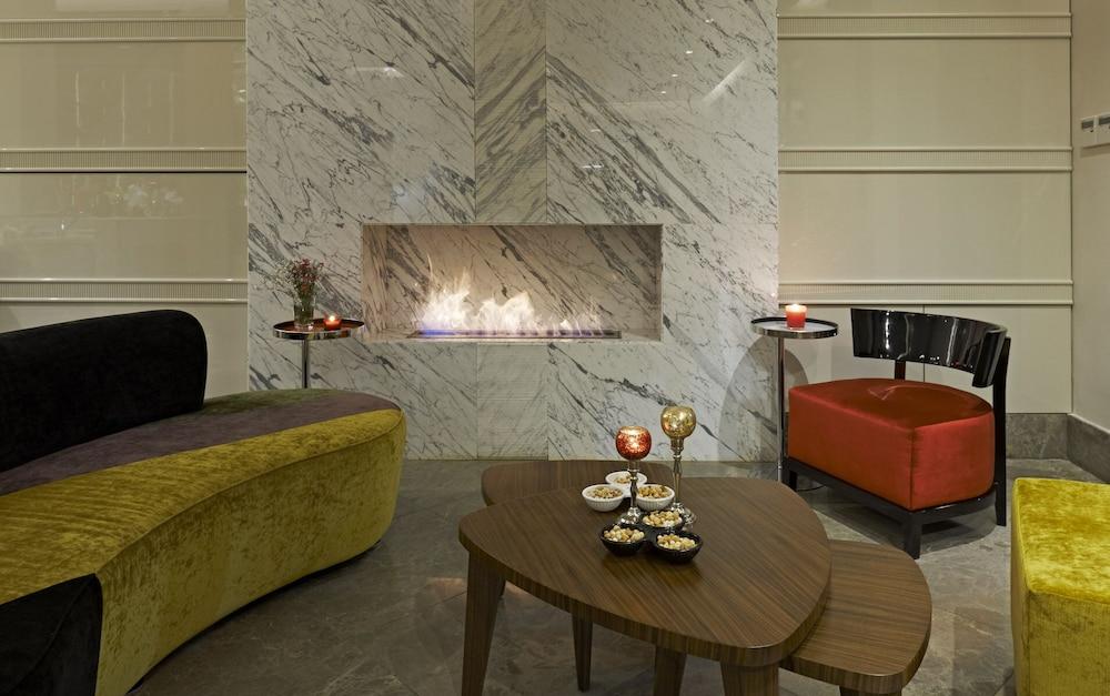 Four Points Flex By Sheraton Istanbul Taksim Square Экстерьер фото