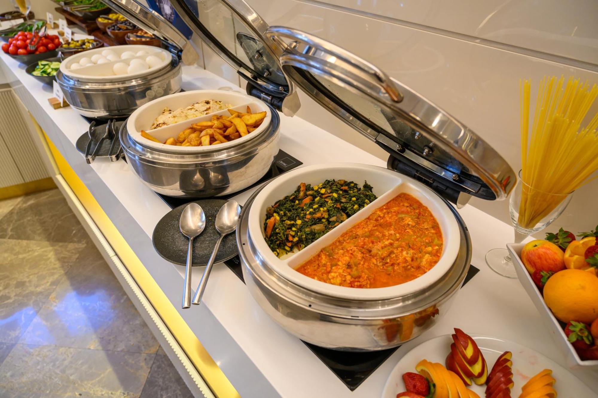 Four Points Flex By Sheraton Istanbul Taksim Square Экстерьер фото