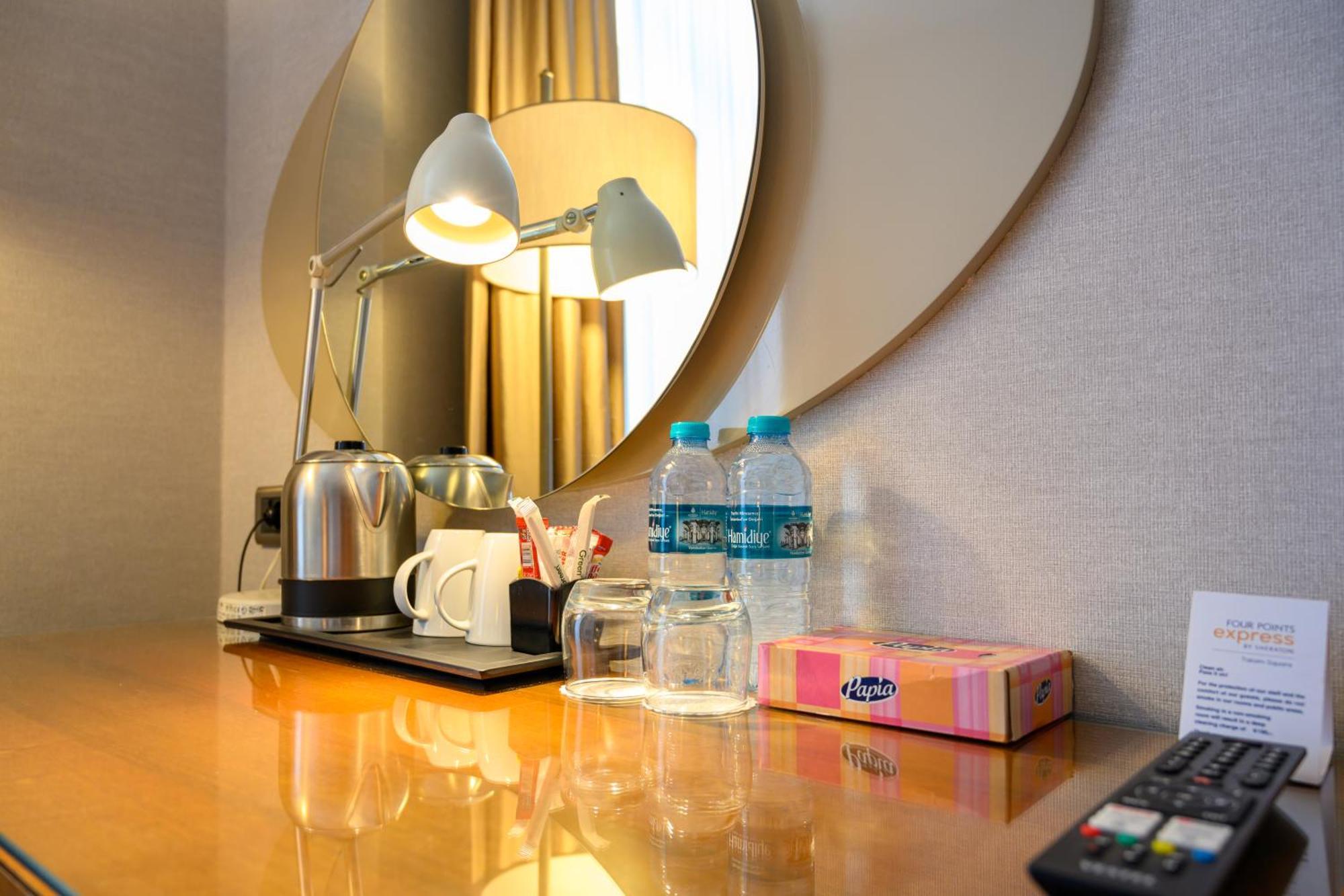 Four Points Flex By Sheraton Istanbul Taksim Square Экстерьер фото