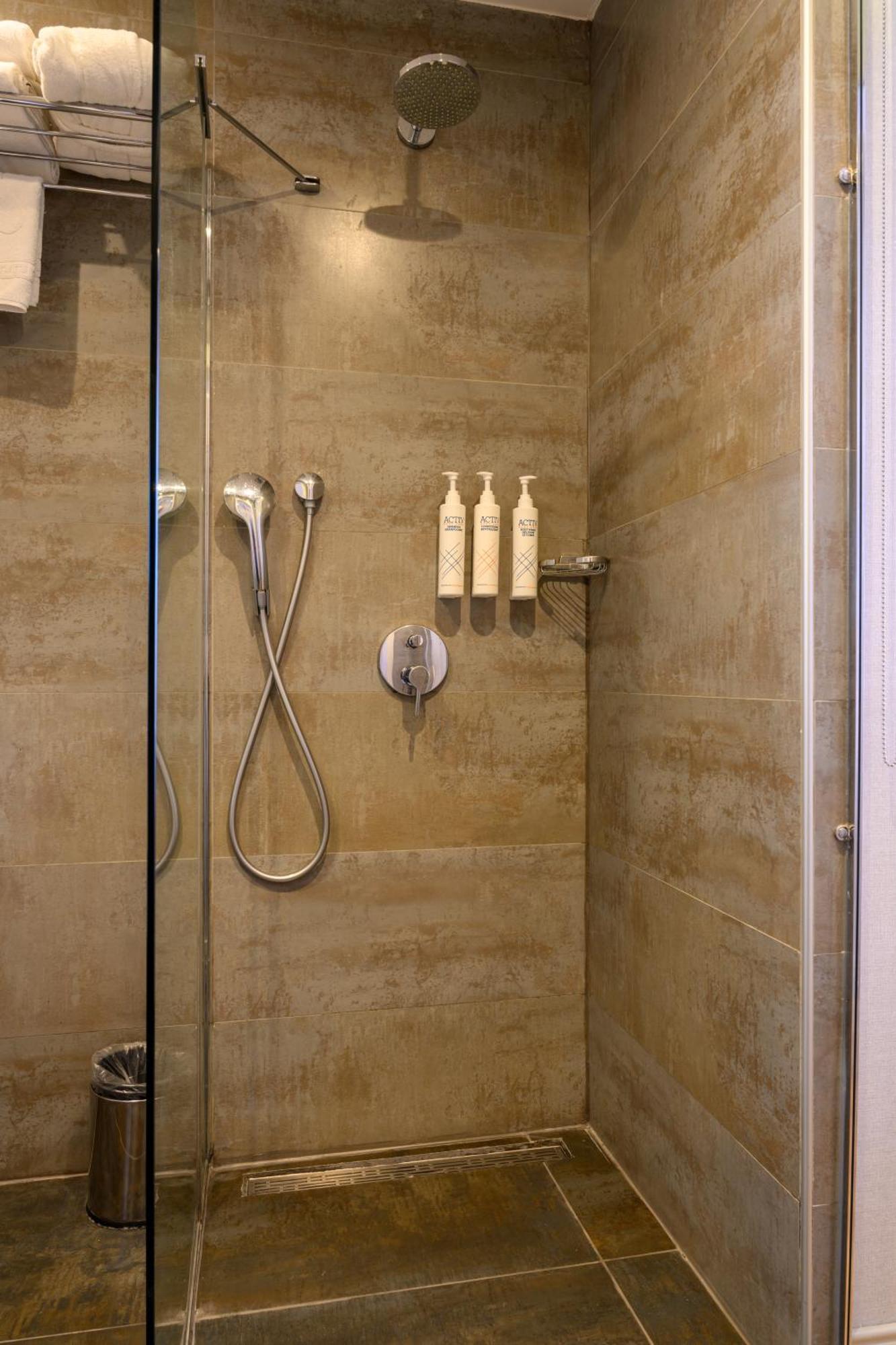 Four Points Flex By Sheraton Istanbul Taksim Square Экстерьер фото