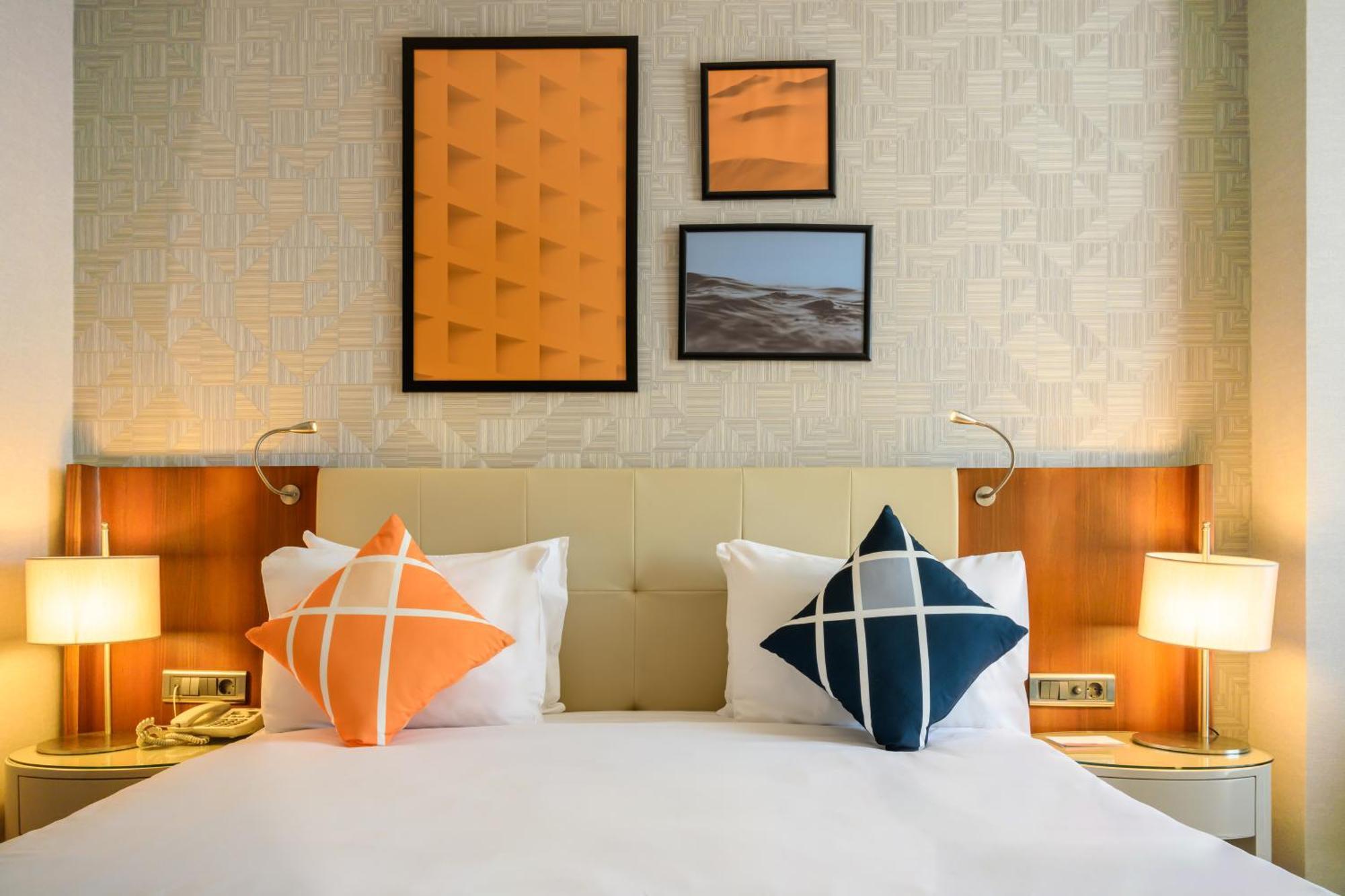 Four Points Flex By Sheraton Istanbul Taksim Square Экстерьер фото