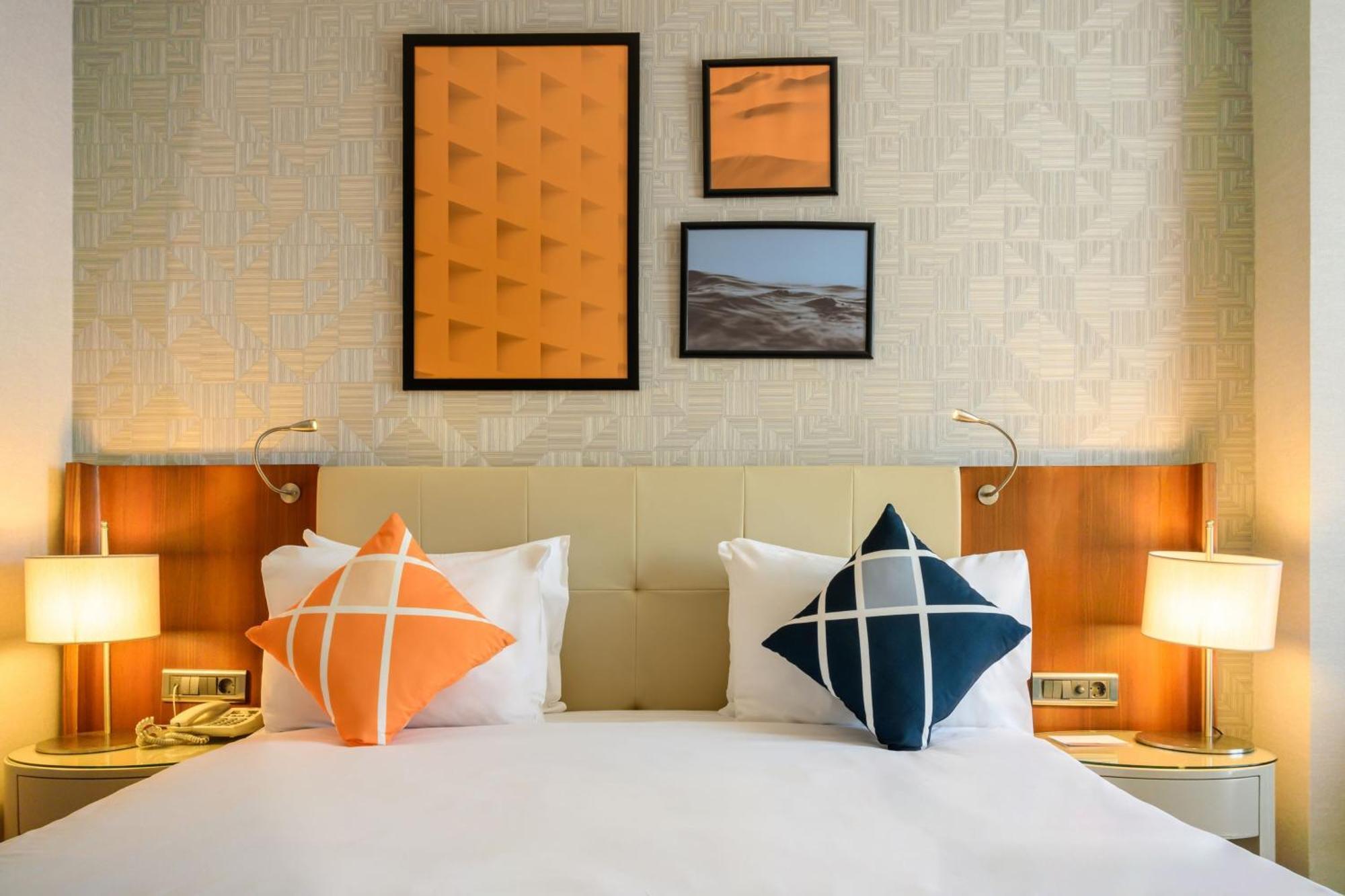 Four Points Flex By Sheraton Istanbul Taksim Square Экстерьер фото