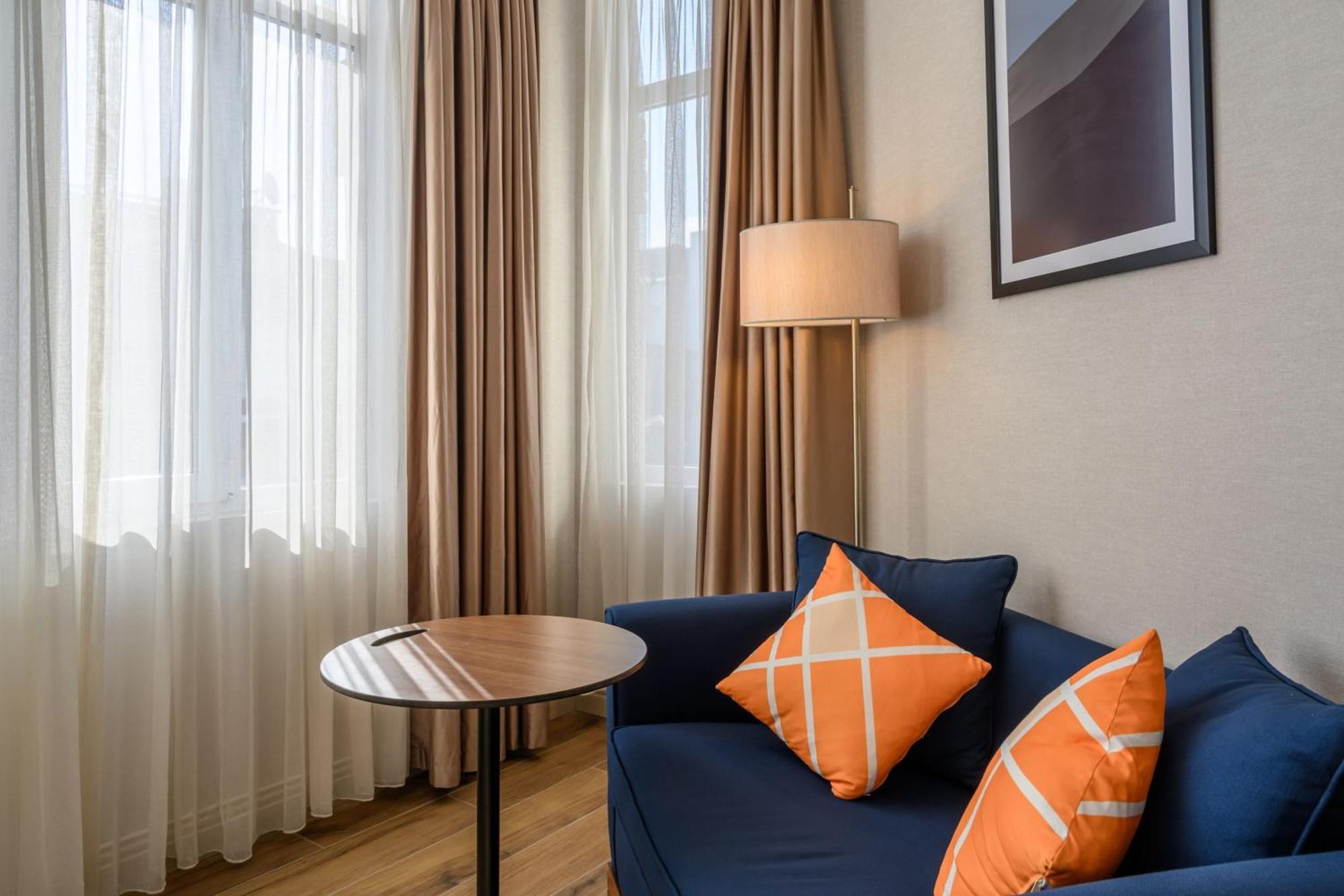 Four Points Flex By Sheraton Istanbul Taksim Square Экстерьер фото
